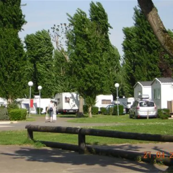 camping-sandaya-international-maisonslaffitte-maisons-laffitte-bz7q2