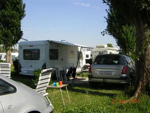 camping-sandaya-international-maisonslaffitte-maisons-laffitte-uqene