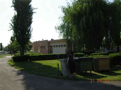 camping-sandaya-international-maisonslaffitte-maisons-laffitte-xovfr