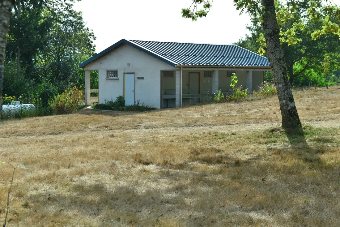 camping-domaine-du-pioch-frasse-sur-agot-vfber