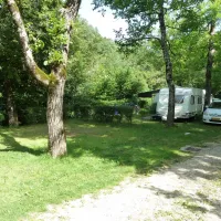 camping-le-val-de-saures-entraygues-sur-truyre-o3qve