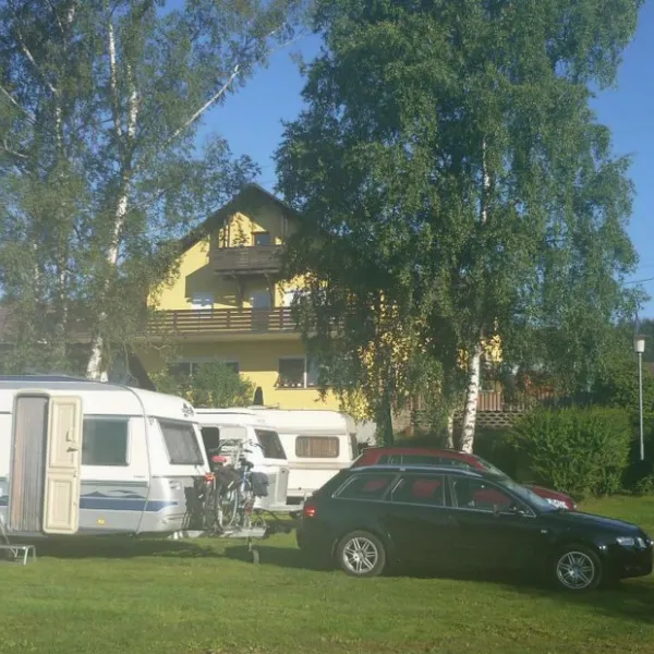 camping-rhoenperle-mottenkothen-oxhn2
