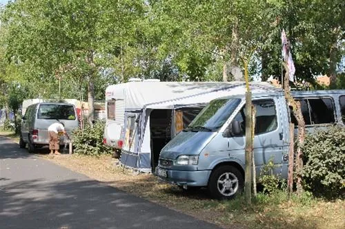 village-club-camping-les-sablons-portiragnes-plage-cmosv