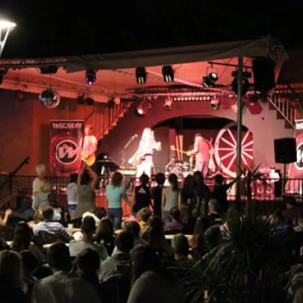 village-club-camping-les-sablons-portiragnes-plage-pcuwf