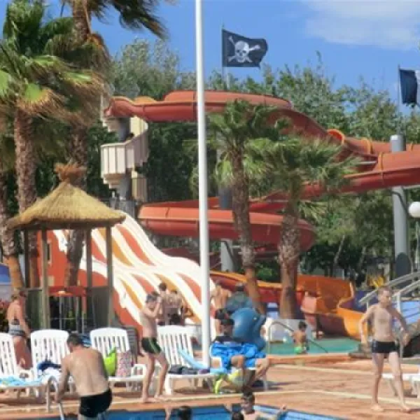 village-club-camping-les-sablons-portiragnes-plage-q2oic