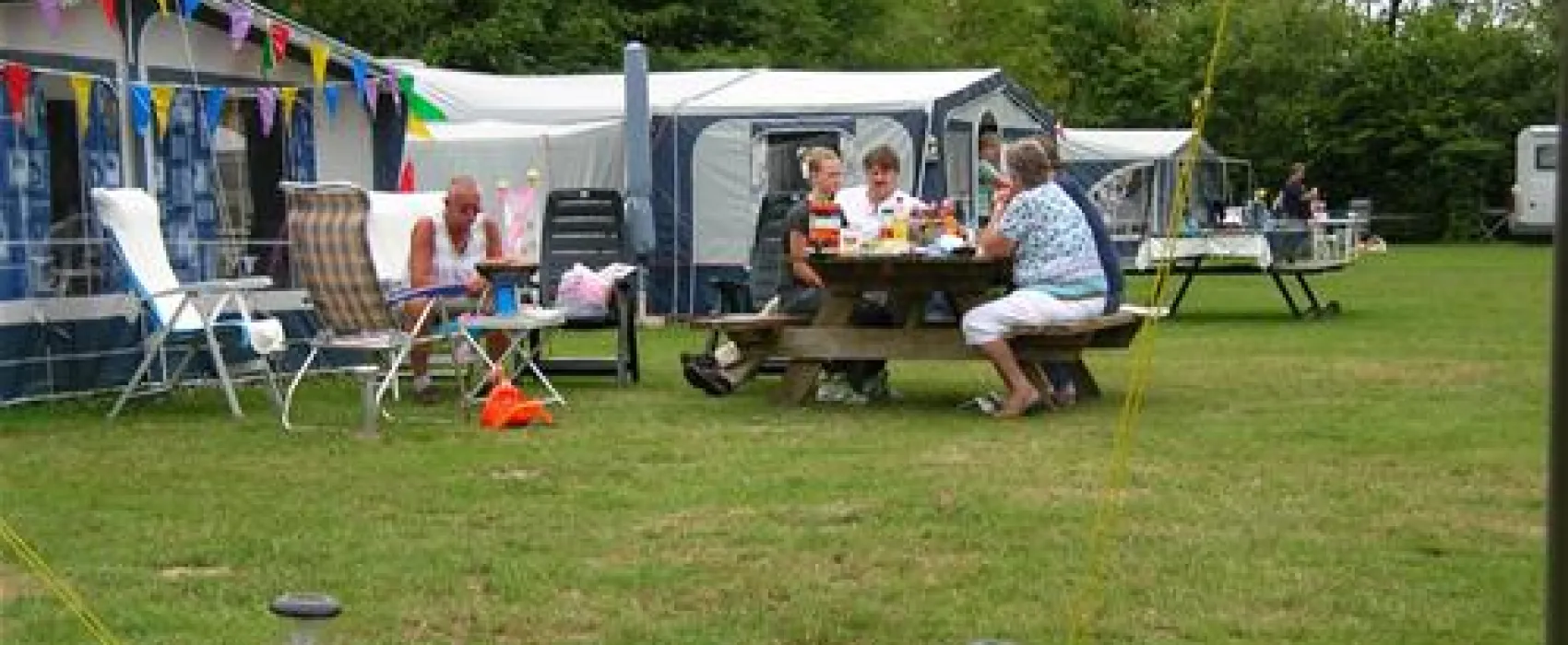 Camping Arbeid Adelt