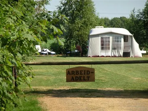 camping-arbeid-adelt-oisterwijk-wq7lu