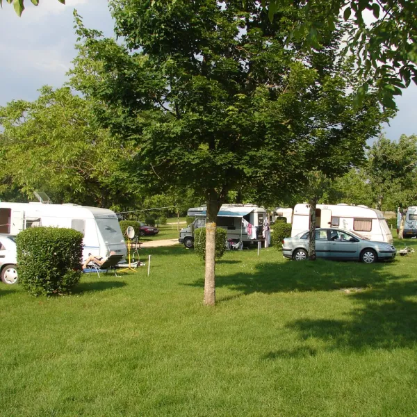 camping-le-relais-du-campeur-rocamadour-ziyiz