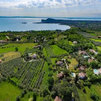 campeggio-europa-silvella-sfelice-del-benaco-djtp7