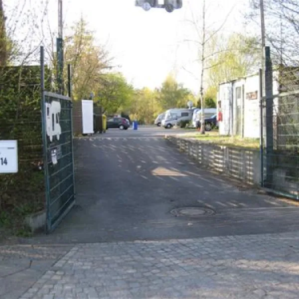 wohnmobilpark-berlin-berlintegel-555mu