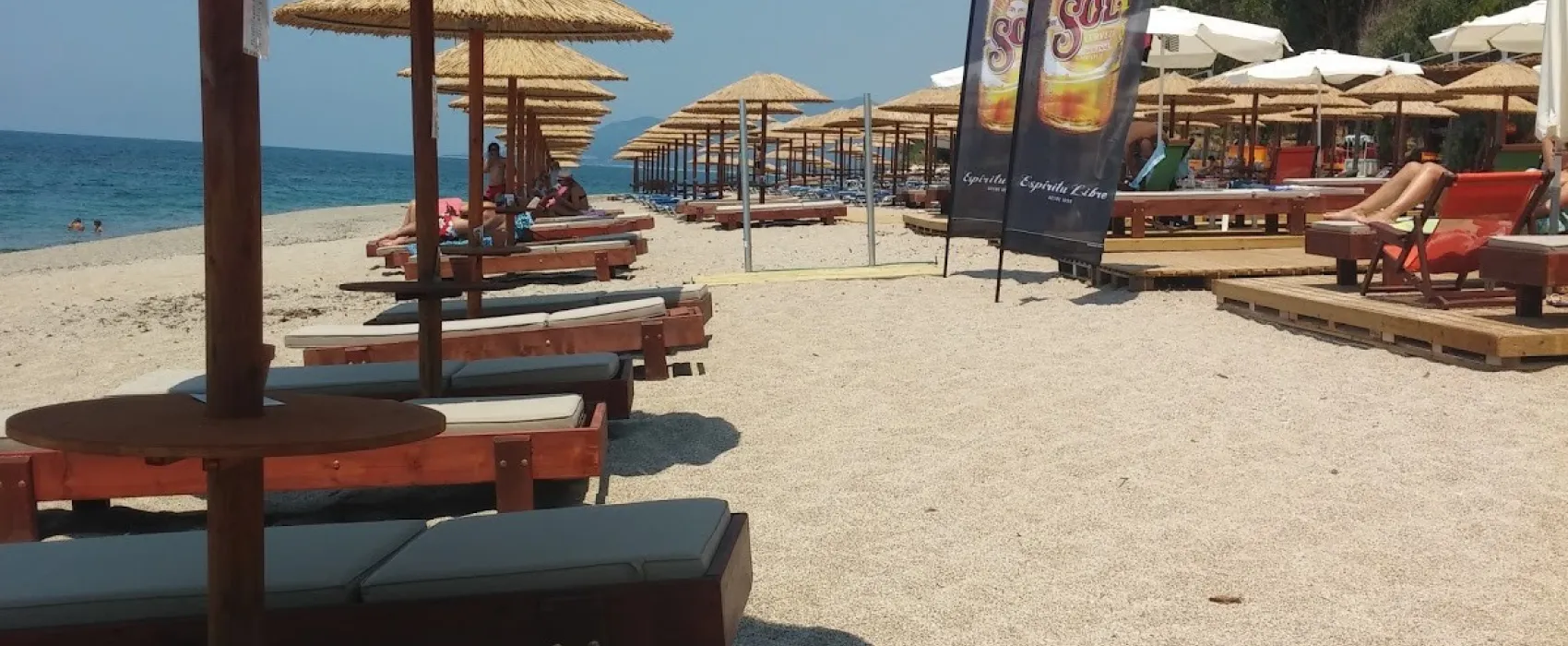 Monolithi Camping