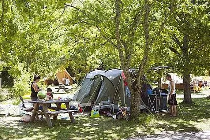 camping-huttopia-dieulefit-drme-rvjh6