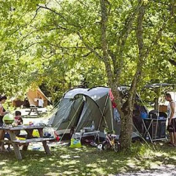 camping-huttopia-dieulefit-drme-rvjh6