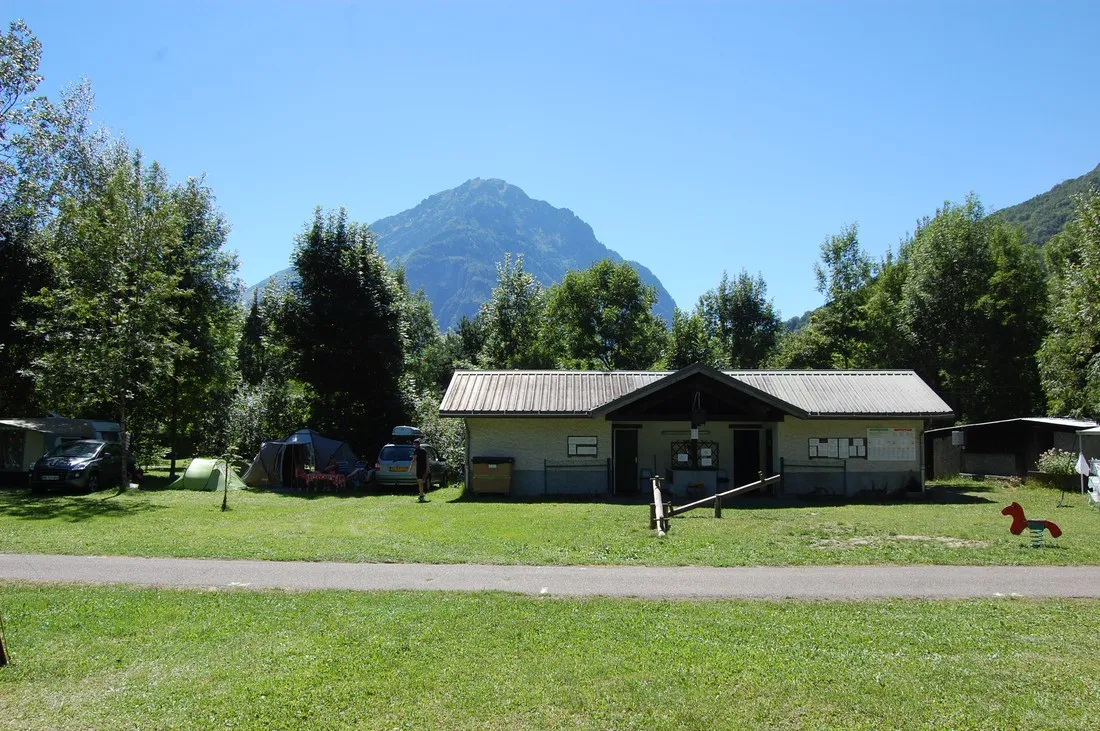 camping-le-grand-calme-isre-5jyxx