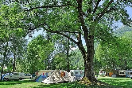 camping-le-grand-calme-isre-zddqc