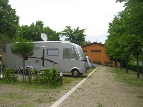 campeggio-norcenni-girasole-club-figline-valdarno-rneet