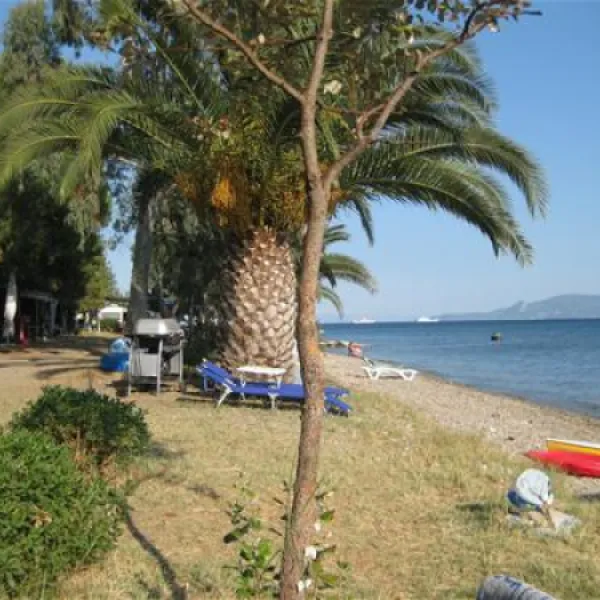 campsite-milos-eretriaevia-0ybbi