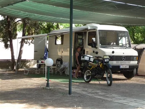 campsite-milos-eretriaevia-hqqwx