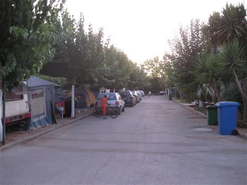 campsite-milos-eretriaevia-rfred