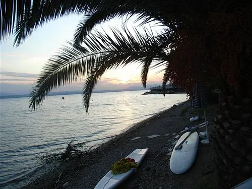 campsite-milos-eretriaevia-rfy7l