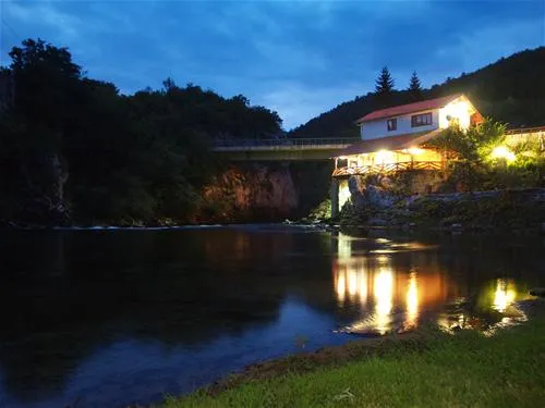 discover-bihac-rafting-center-bihac-omozm