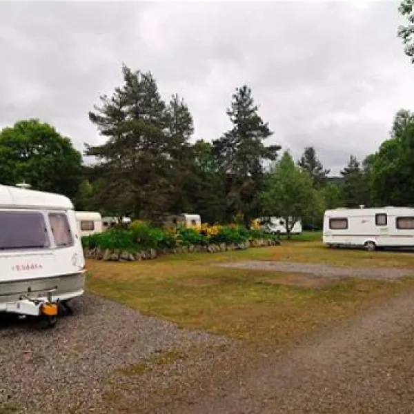 cannich-carav-camp-park-cannich-by-beauly-rfhx4