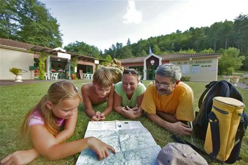 camping-le-val-de-la-marquise-campagne-ac4zt