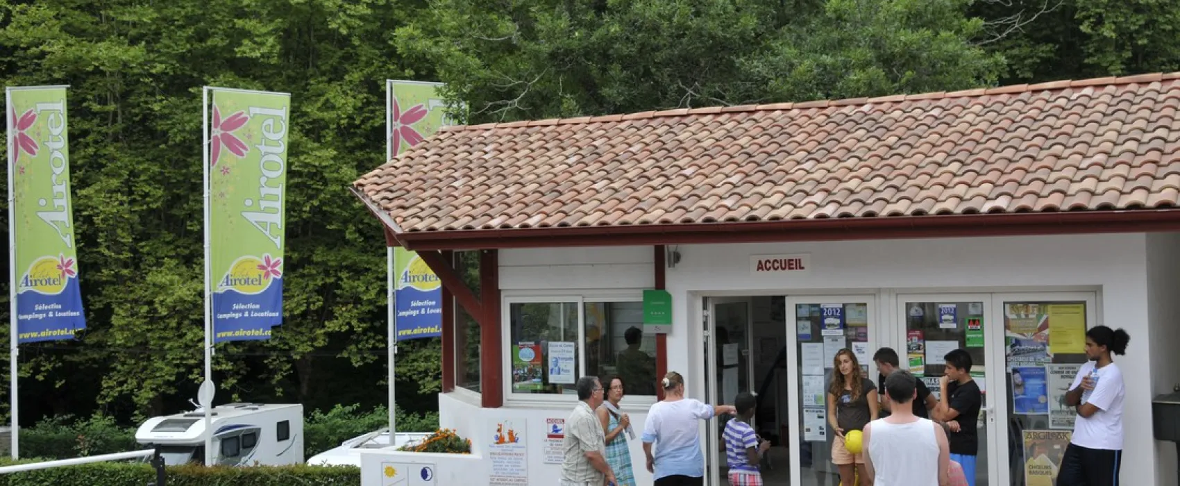 Camping Biper Gorri  