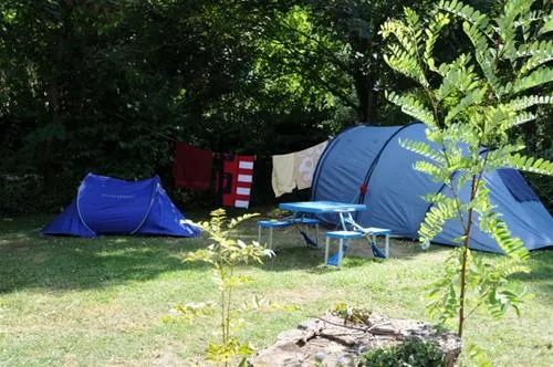 camping-le-val-fleuri-belmont-sur-rance-82jvq