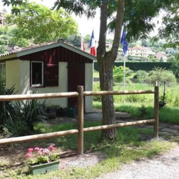 camping-le-val-fleuri-belmont-sur-rance-nddip