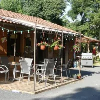 camping-le-val-fleuri-belmont-sur-rance-xdu1x