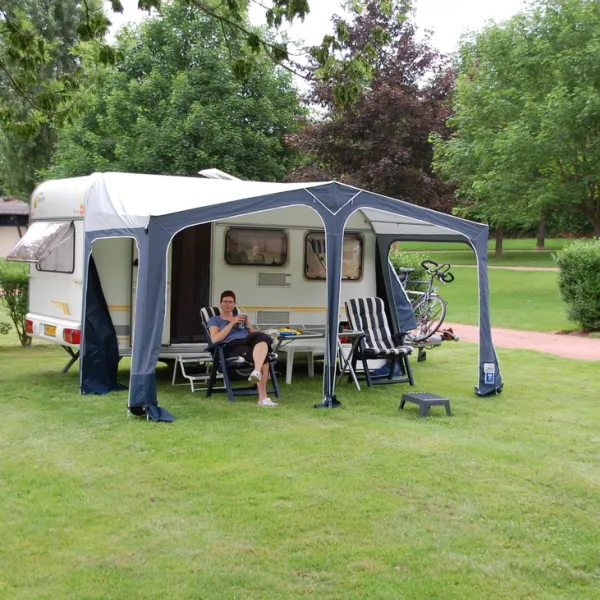 camping-municipal-saint-vatal-cluny-enk0r