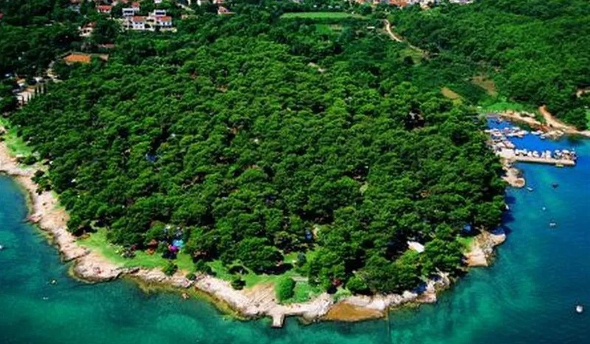 camping-runke-medulin-premantura-dzbwq