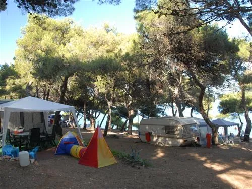 camping-runke-medulin-premantura-em7t2