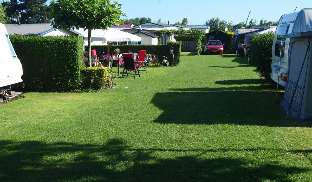 camping-zonneweelde-nieuwvlietbad-3e4m2
