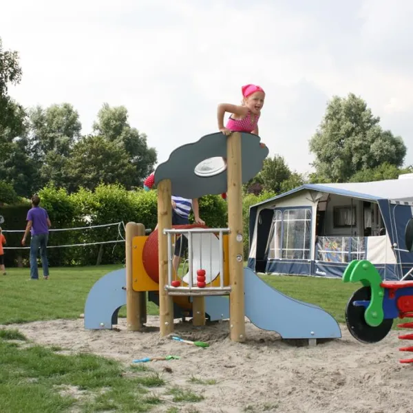 camping-zonneweelde-nieuwvlietbad-ai0ud