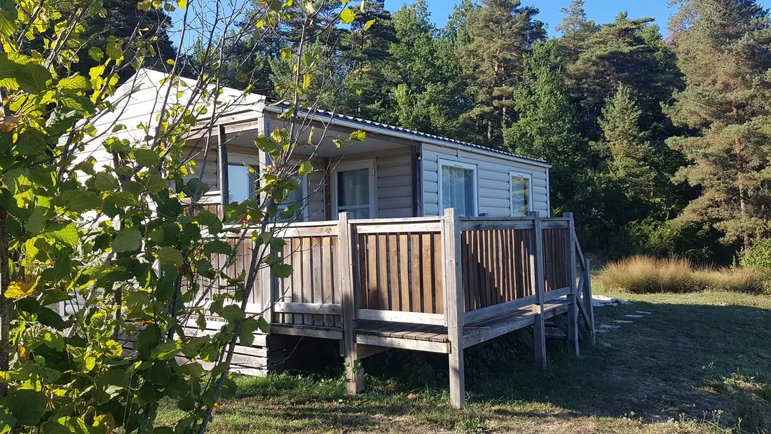 camping-bleu-soleil-rouffignac-st-cernin-de-reilhac-6fneo