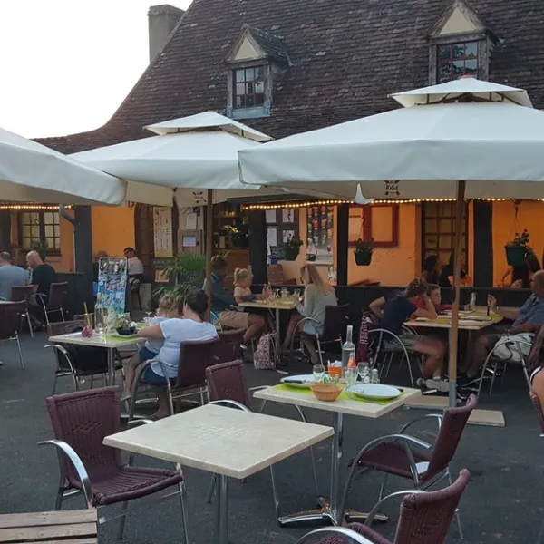 camping-bleu-soleil-rouffignac-st-cernin-de-reilhac-wow7y