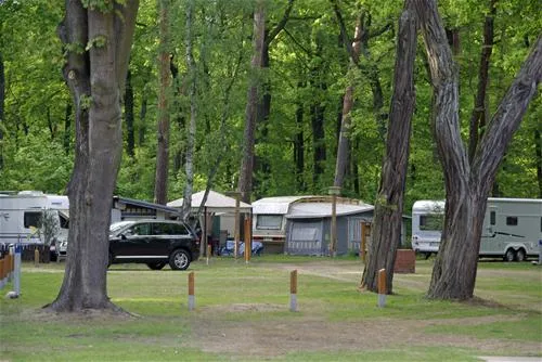 camping-sanssouci-zu-potsdamberlin-berlinpotsdam-01big