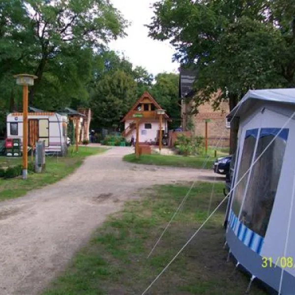 camping-sanssouci-zu-potsdamberlin-berlinpotsdam-0ijzv