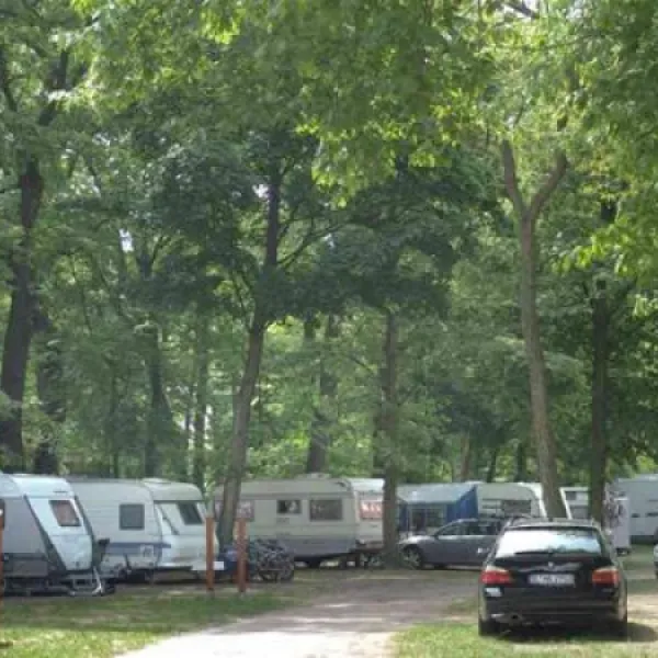 camping-sanssouci-zu-potsdamberlin-berlinpotsdam-hi6os