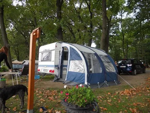 camping-sanssouci-zu-potsdamberlin-berlinpotsdam-j8ppc