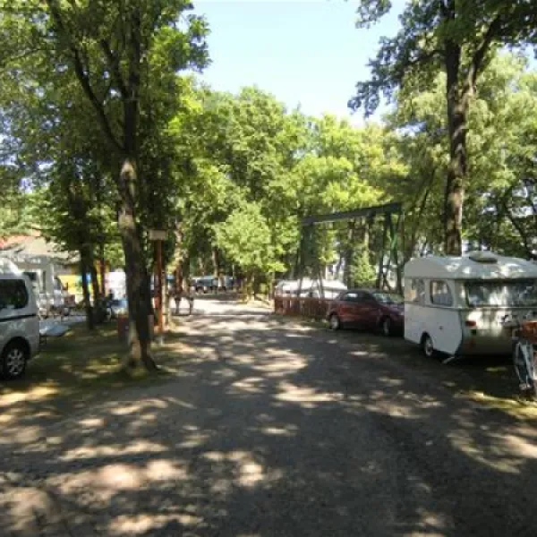 camping-sanssouci-zu-potsdamberlin-berlinpotsdam-xys1t