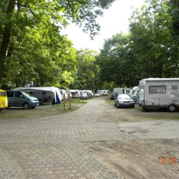 camping-sanssouci-zu-potsdamberlin-berlinpotsdam-ya2r4