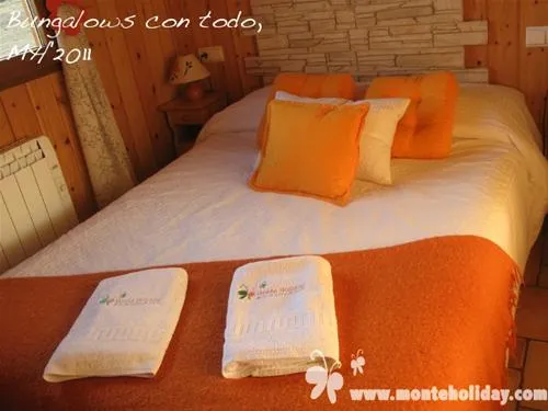 camping-monte-holiday-gargantilla-del-lozoya-y-pinilla-de-buitrago-zr1n0