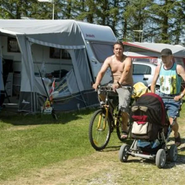 asaa-camping-hytteferie-asaa-0r0xa