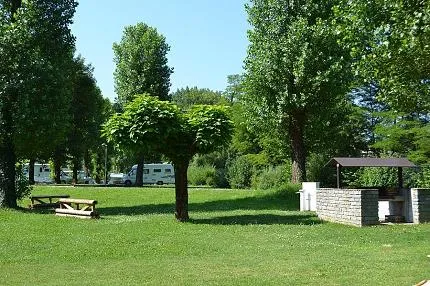 camping-les-adoubes-savoie-djfgj