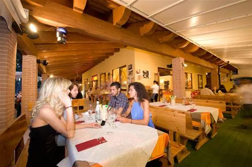 camping-village-cavallino-cavallino-rav3h