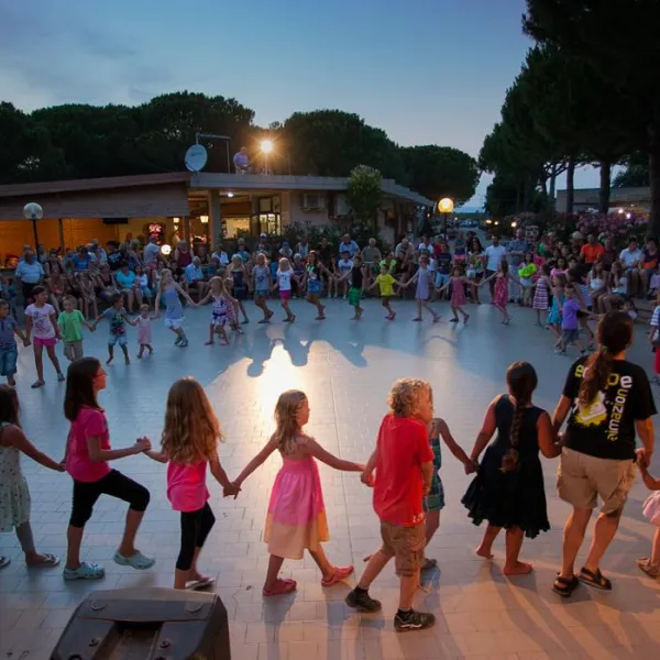 camping-mareblu-cecina-mare-d5iy0