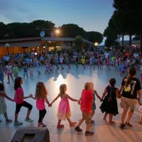 camping-mareblu-cecina-mare-d5iy0